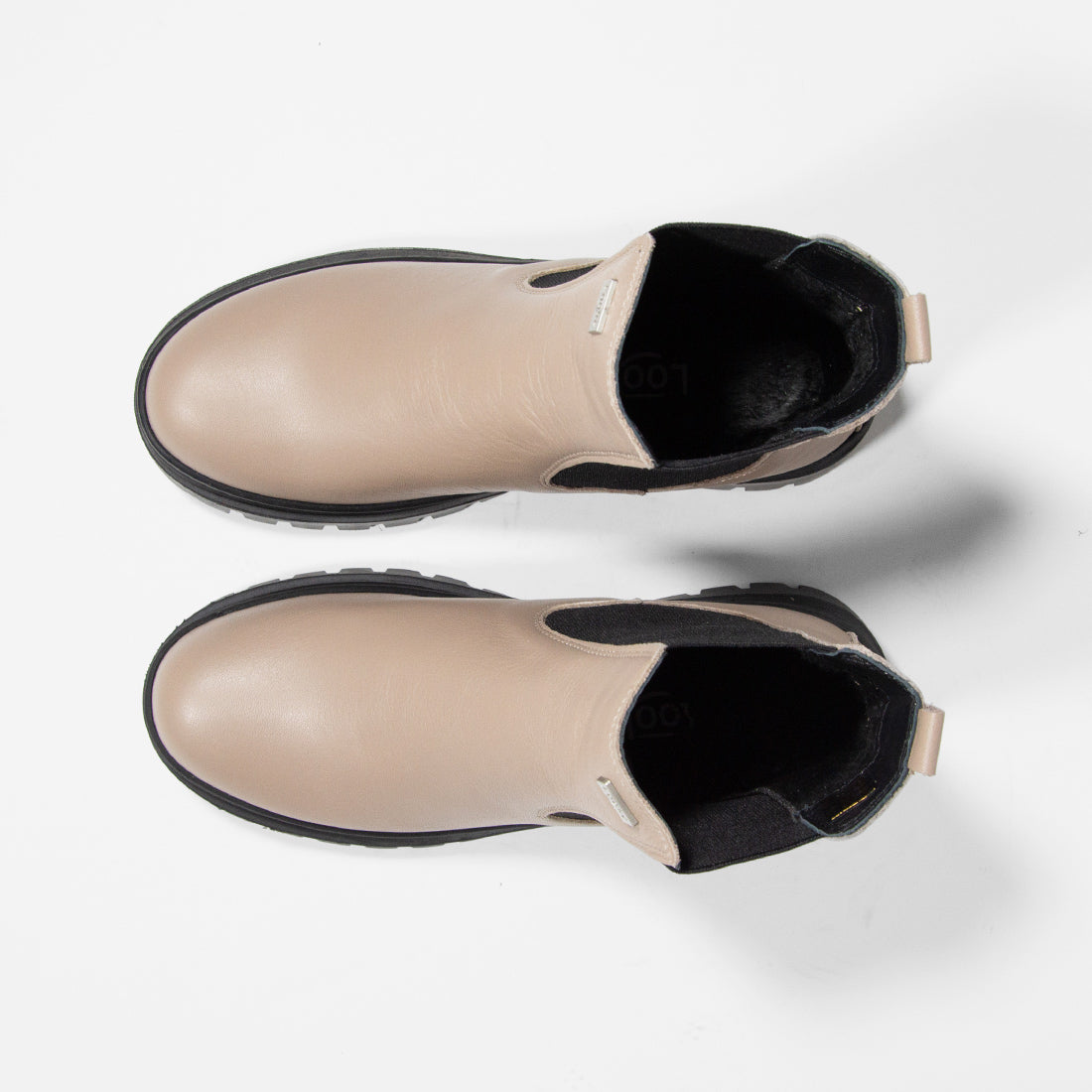 Dámské kotníkové chelsea Looke LASINNE písková