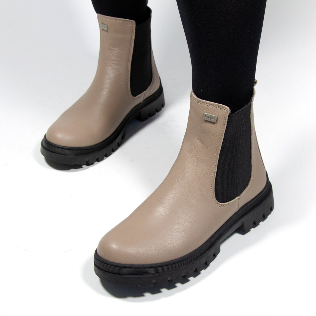 Dámské kotníkové chelsea Looke LASINNE písková